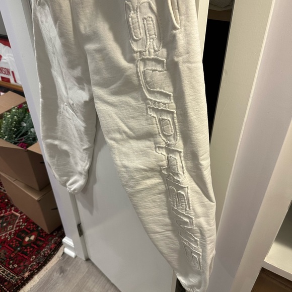 Supreme White Men's Sweatpants - Picture 3 of 5